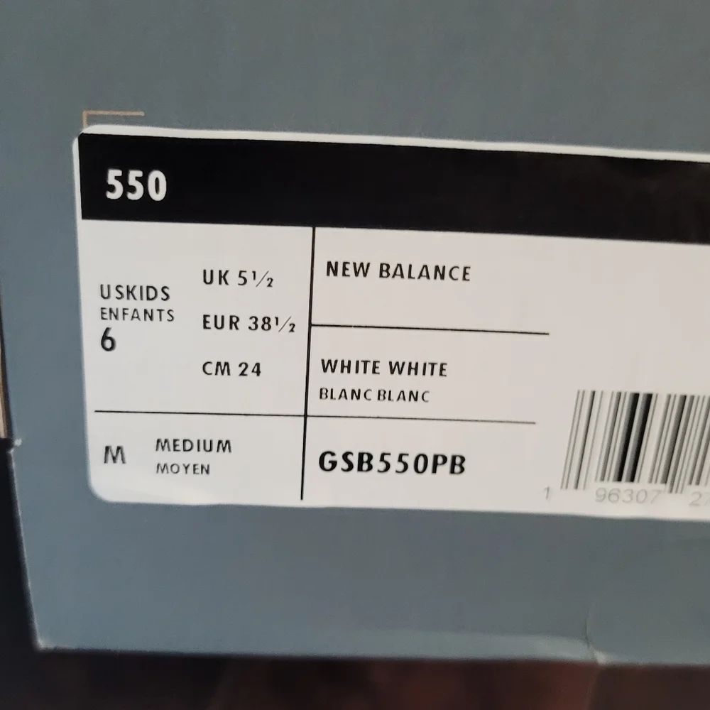 New Balance 550 - Picture 4 of 5